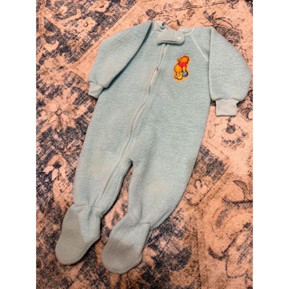 Vintage Winnie the Pooh Sherpa footed sleeper